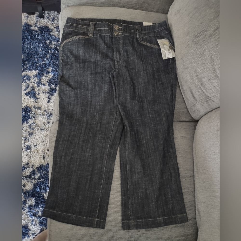 Capri size 16 Canyon River blues